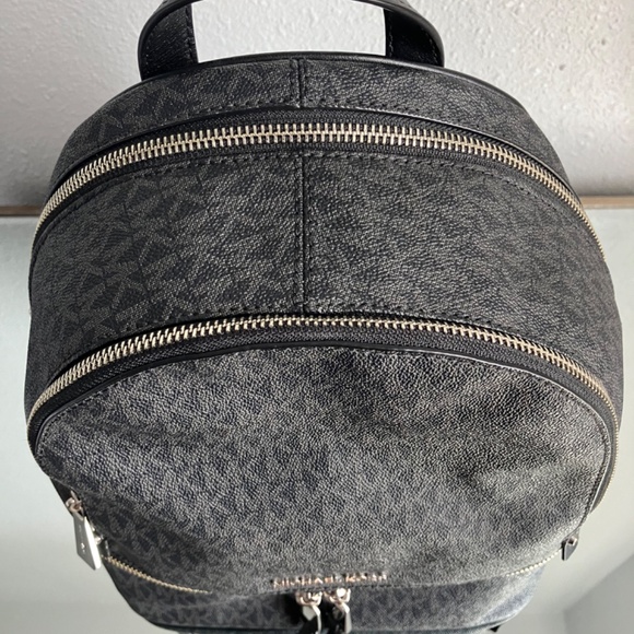 Black leather Michael Kors Rhea Backpack medium